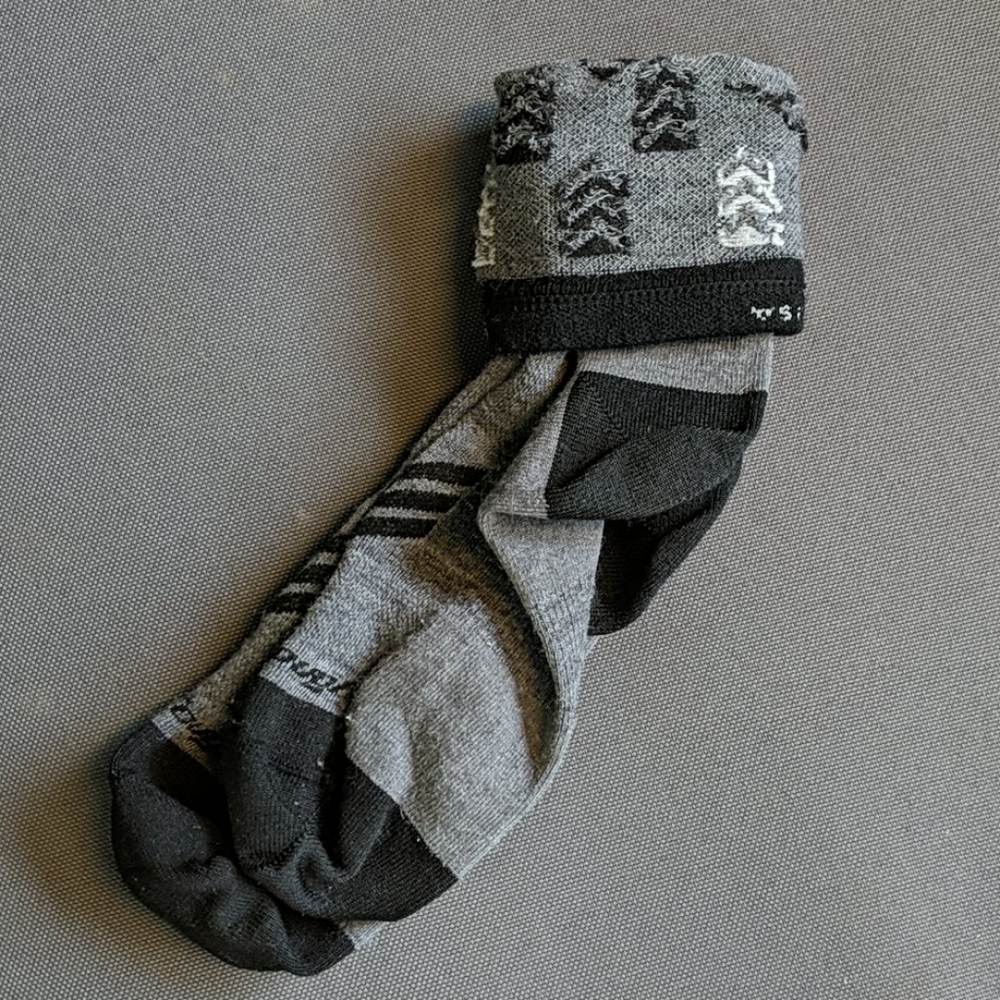 Darn Tough Light Crew Socks